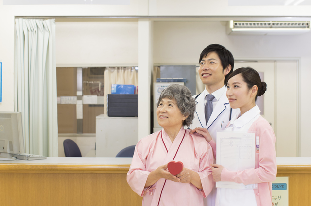 �N���j�b�N���C